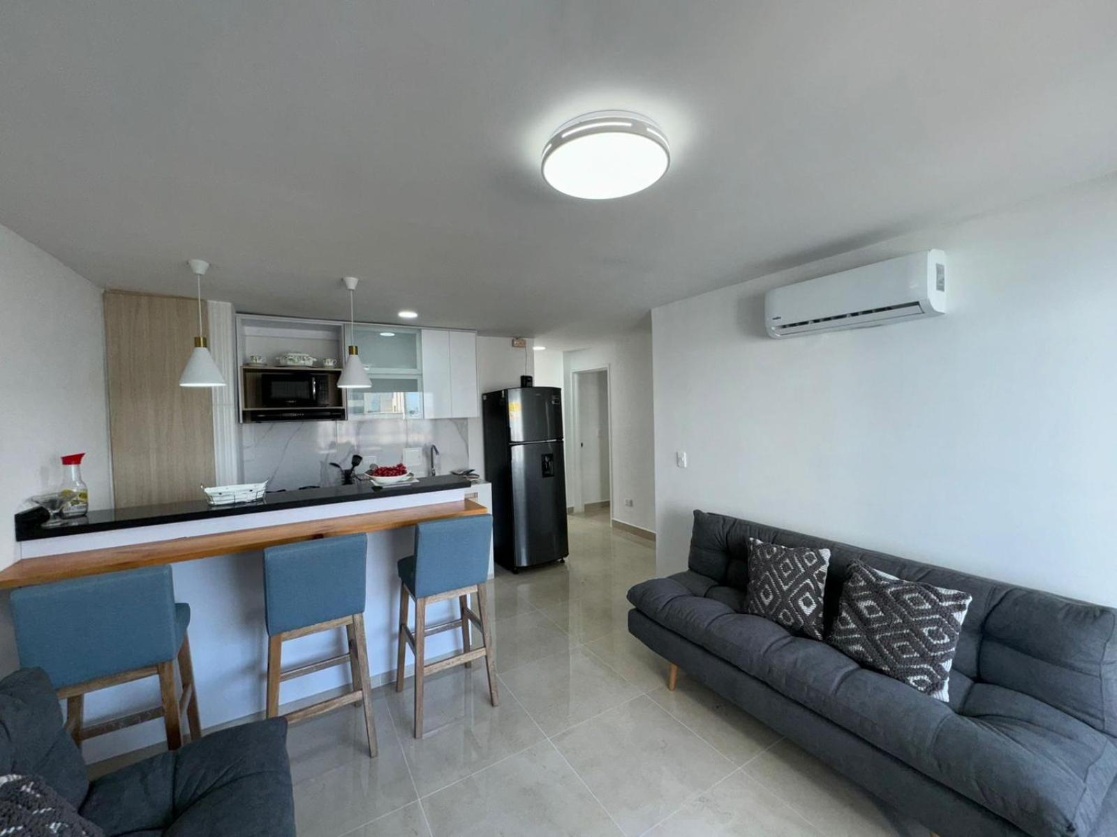 Vista Lateral A La Playa By Icdi * Cartagena