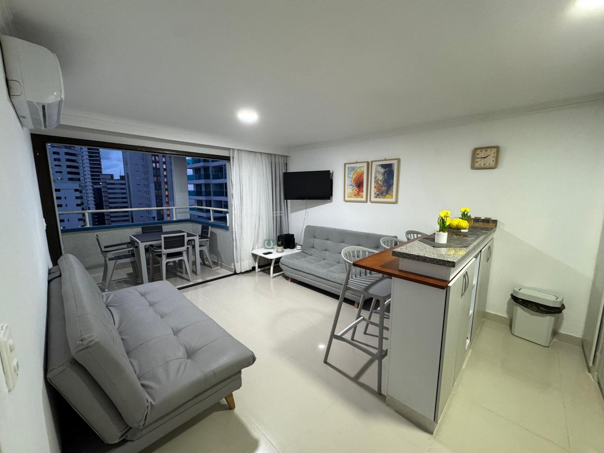 Vista Lateral A La Playa By Icdi *