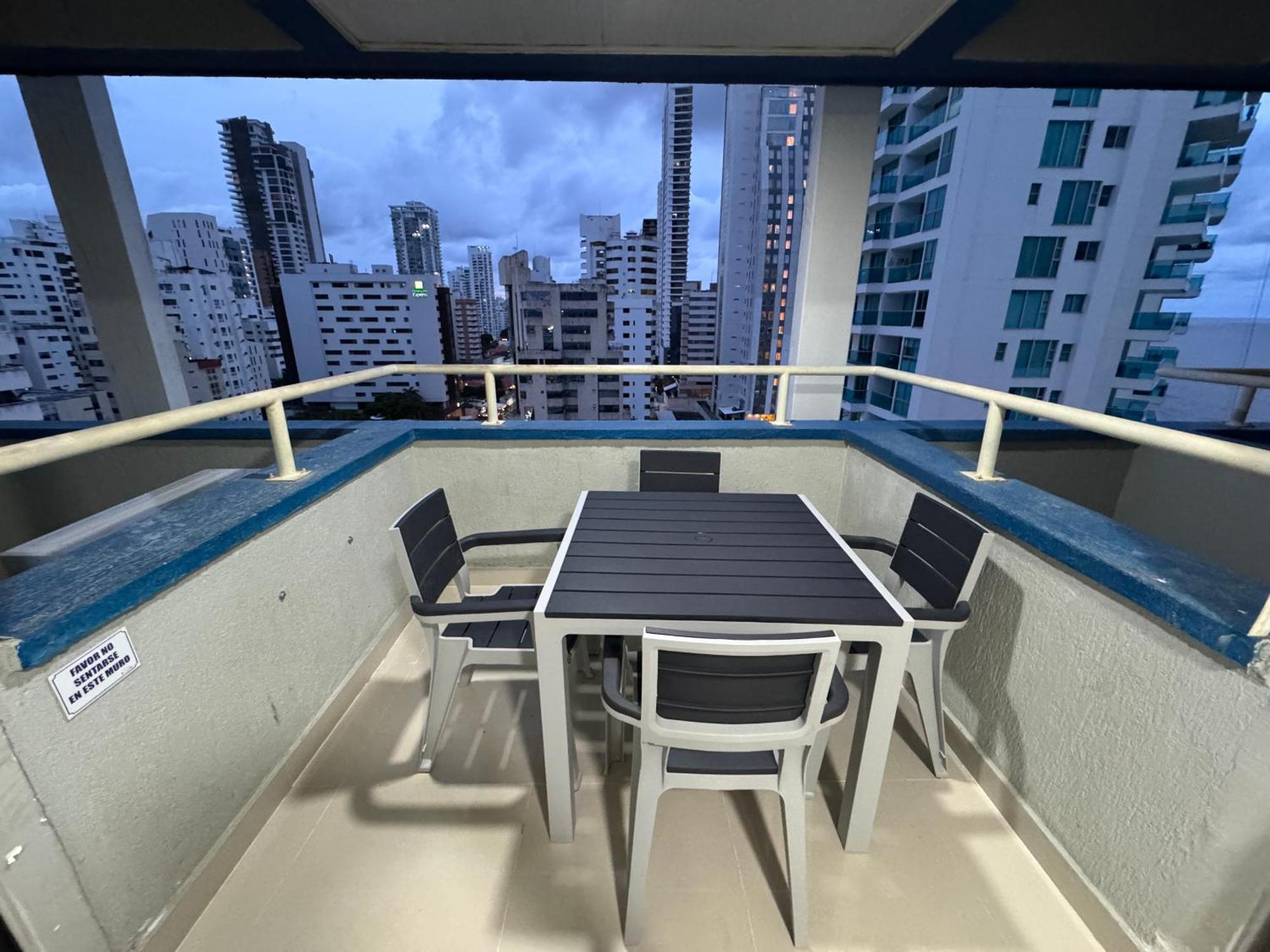 Vista Lateral A La Playa By Icdi Apartment Cartagena
