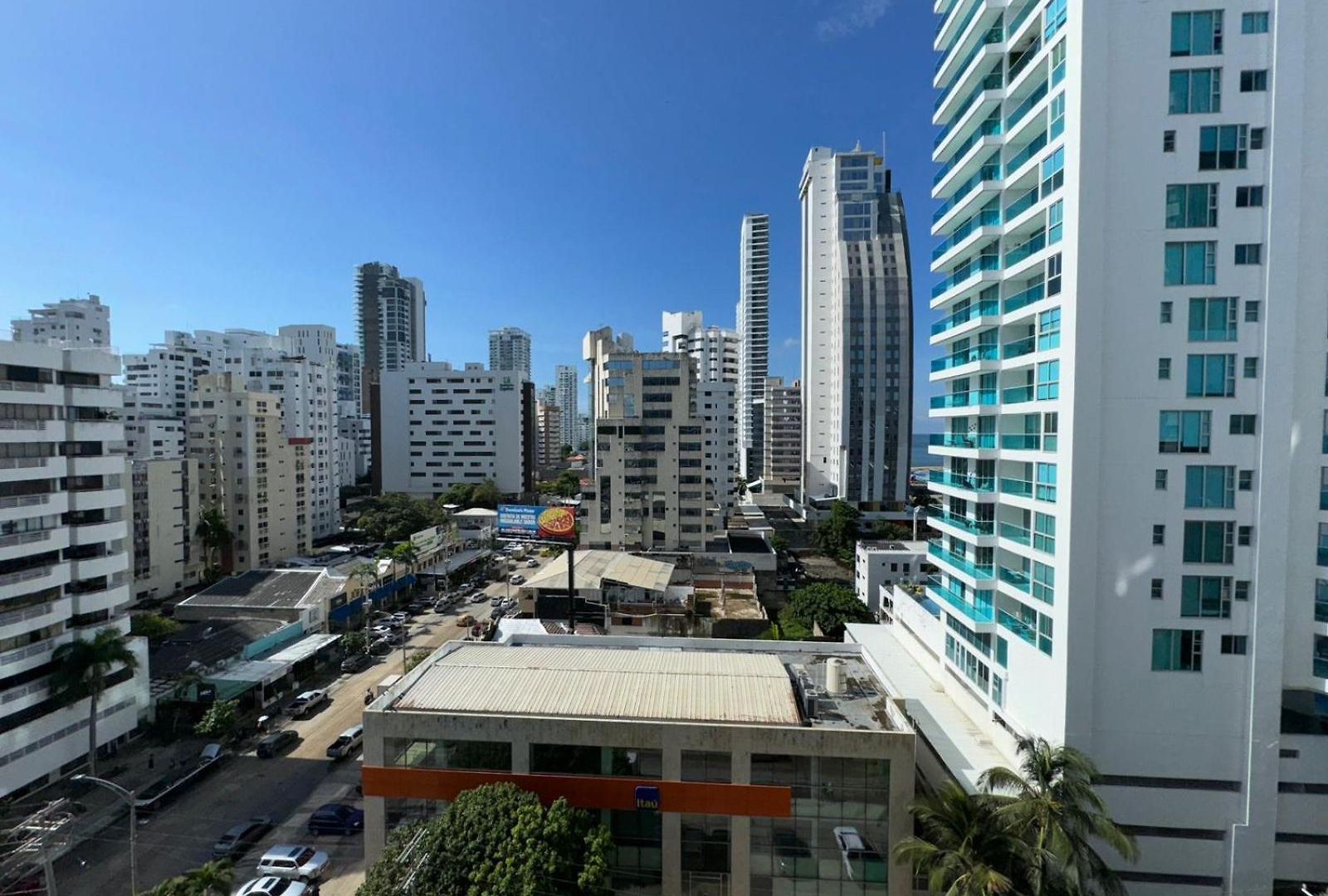 Apartamento Vista Lateral A La Playa By Icdi Cartagena