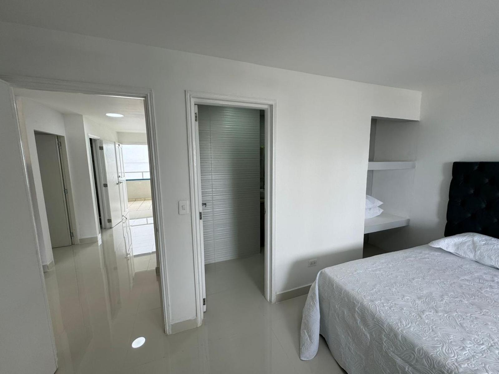 Vista Lateral A La Playa By Icdi *