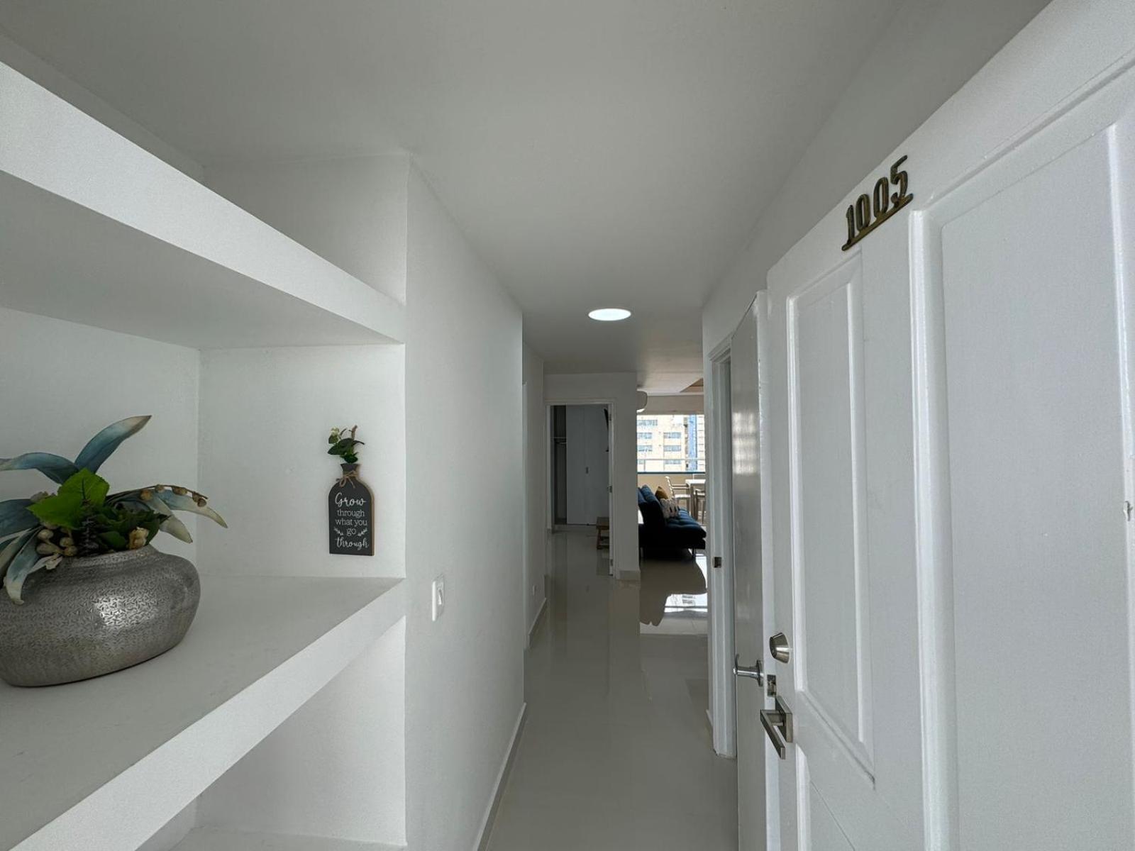 Vista Lateral A La Playa By Icdi *