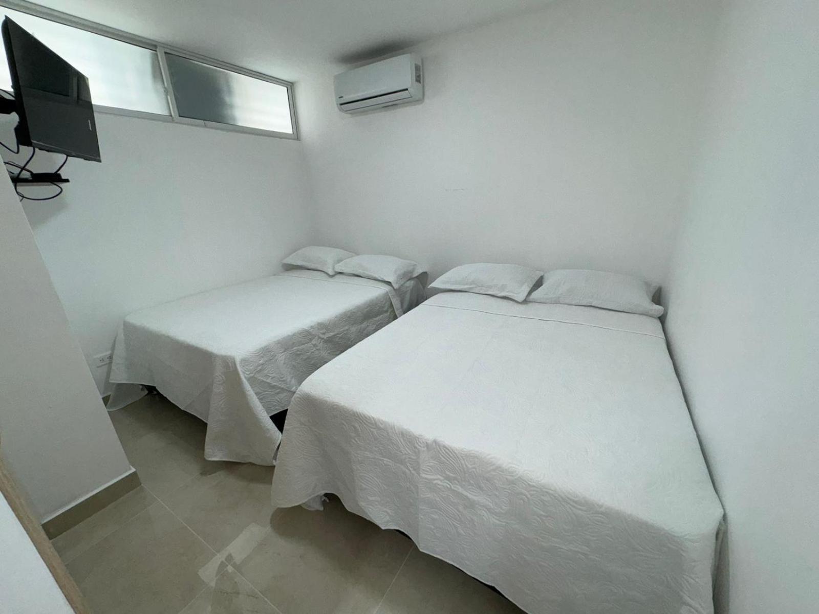 Vista Lateral A La Playa By Icdi * Cartagena